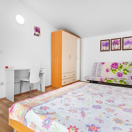 Apartmani Alaga B Tribalj エクステリア 写真
