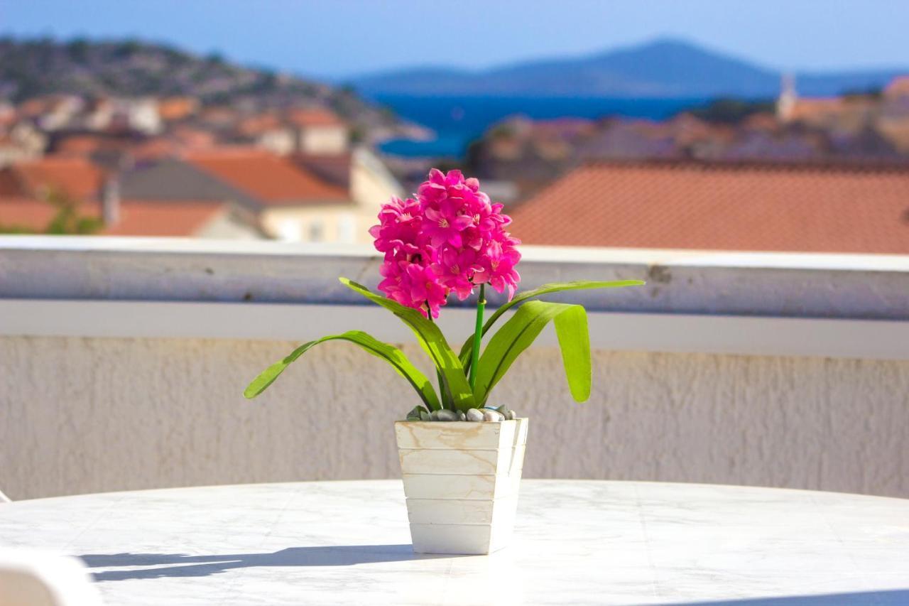 Apartmani Alaga B Tribalj エクステリア 写真
